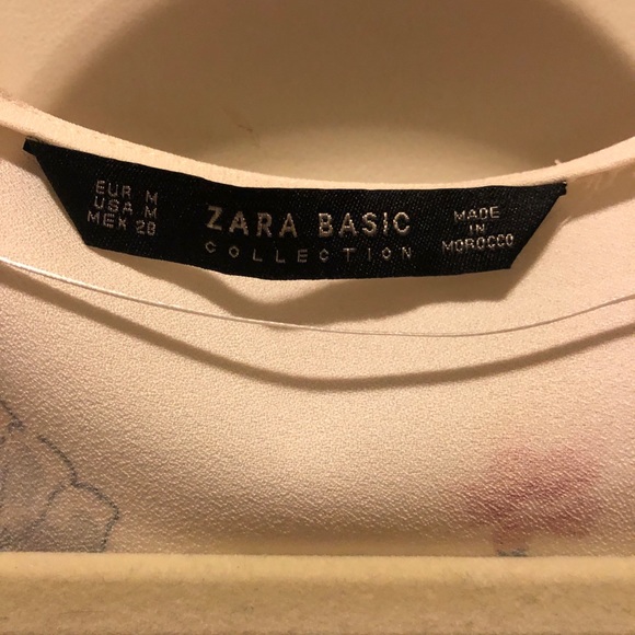 Sleeveless top with back drape - Picture 7 of 7